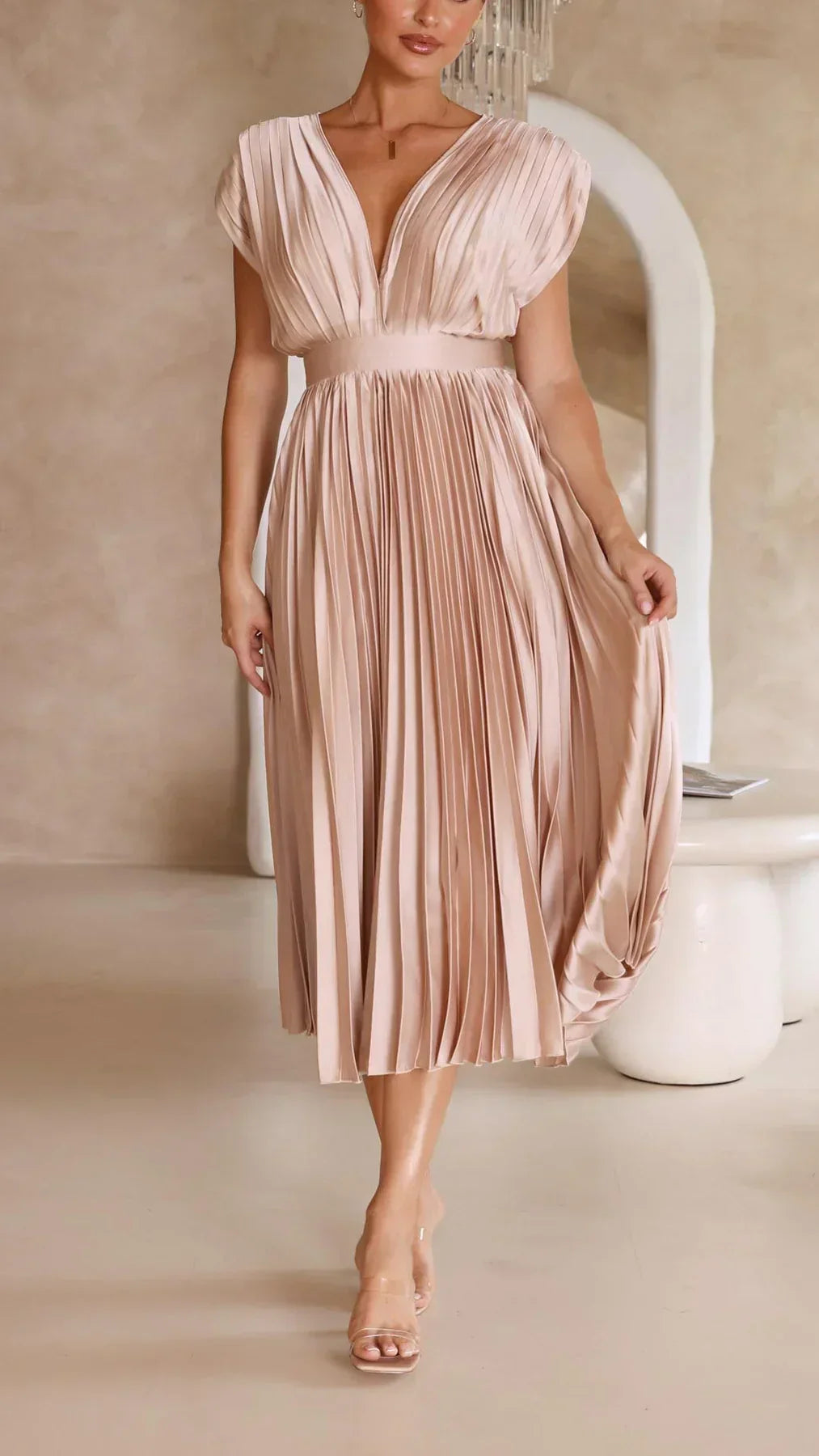 Leni - Elegantes Sexy Plissee-Kleid