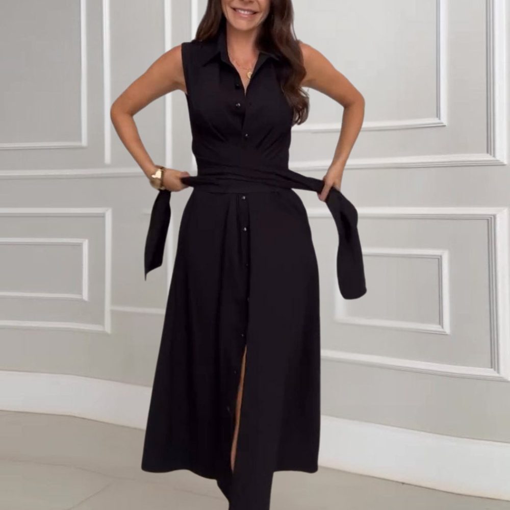 KARISANDE IM LUXURIÖSEN MAXIKLEID